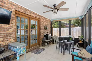 1555 Oak Shore Dr, Gulf Breeze, FL 32563 - Photo 15
