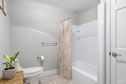 1555 Oak Shore Dr, Gulf Breeze, FL 32563 - Photo 25