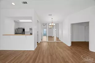 601 E Burgess Rd, Pensacola, FL 32504 - Photo 15