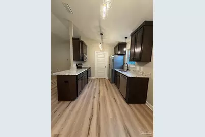 4490 Oak Ln, Milton, FL 32570 - Photo 5