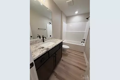 4490 Oak Ln, Milton, FL 32570 - Photo 13