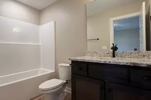 4490 Oak Ln, Milton, FL 32570 - Photo 11