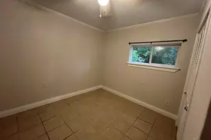45 W Carver Dr, Pensacola, FL 32507 - Photo 11