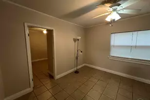 45 W Carver Dr, Pensacola, FL 32507 - Photo 9