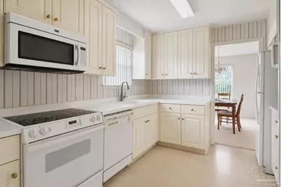 5711 Tonawanda Dr, Pensacola, FL 32506 - Photo 9