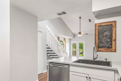 7150 Plantation Rd #428, Pensacola, FL 32504 - Photo 11