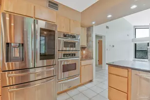 2221 Oxford Dr, Pensacola, FL 32503 - Photo 45