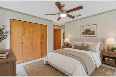 2221 Oxford Dr, Pensacola, FL 32503 - Photo 17