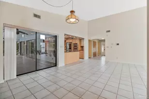 2221 Oxford Dr, Pensacola, FL 32503 - Photo 49