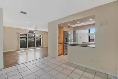 2221 Oxford Dr, Pensacola, FL 32503 - Photo 53