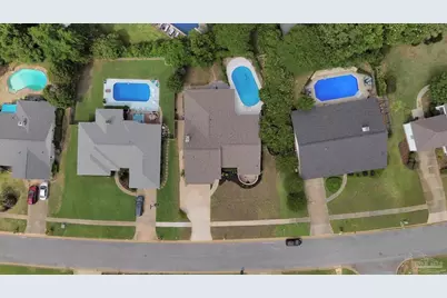 2221 Oxford Dr, Pensacola, FL 32503 - Photo 63