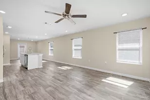 6480 Churchill Cir, Milton, FL 32583 - Photo 7