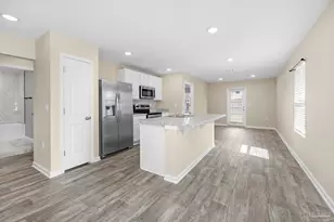 6480 Churchill Cir, Milton, FL 32583 - Photo 9