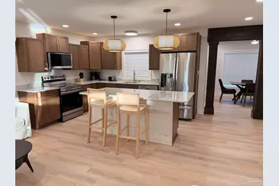 605 Edgewater Dr, Pensacola, FL 32507 - Photo 5
