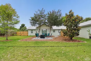605 Edgewater Dr, Pensacola, FL 32507 - Photo 5