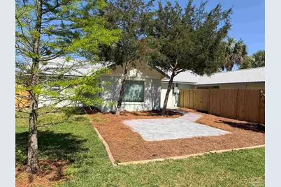 605 Edgewater Dr, Pensacola, FL 32507 - Photo 3