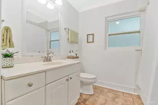605 Lownde Ave, Pensacola, FL 32507 - Photo 17
