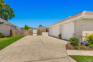 2030 Juno Cir, Pensacola, FL 32526 - Photo 5