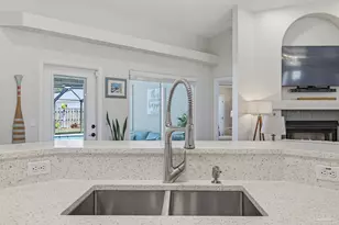 2030 Juno Cir, Pensacola, FL 32526 - Photo 15