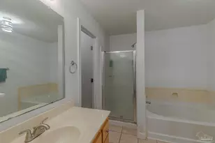 4342 Lorraine Ct, Gulf Breeze, FL 32563 - Photo 11