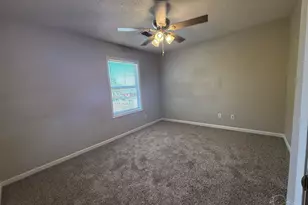 1017 Great Oaks Dr, Gulf Breeze, FL 32563 - Photo 17