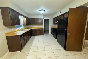 1017 Great Oaks Dr, Gulf Breeze, FL 32563 - Photo 5