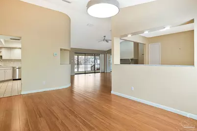 2251 Oxford Dr, Pensacola, FL 32503 - Photo 23