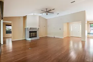 2251 Oxford Dr, Pensacola, FL 32503 - Photo 5