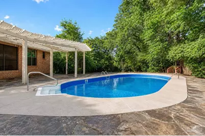 2251 Oxford Dr, Pensacola, FL 32503 - Photo 3