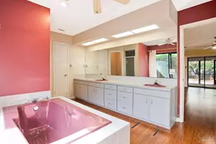2251 Oxford Dr, Pensacola, FL 32503 - Photo 37