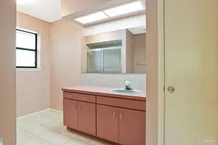 2251 Oxford Dr, Pensacola, FL 32503 - Photo 45