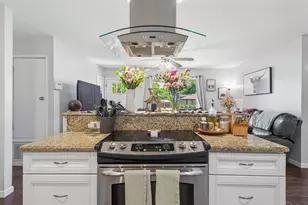 5517 Woodcrest Dr, Milton, FL 32583 - Photo 17