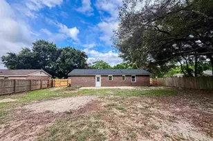 2792 Christine St, Pensacola, FL 32526 - Photo 23