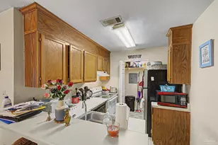 501 E Burgess Rd, Pensacola, FL 32504 - Photo 15