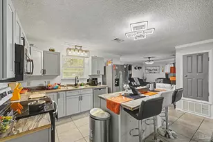 6150 Denver Ave, Pensacola, FL 32526 - Photo 9