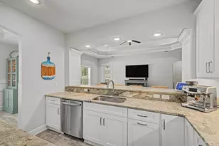 1430 E Shores Blvd, Gulf Breeze, FL 32563 - Photo 27