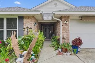 1739 Ivalea Cir, Navarre, FL 32566 - Photo 3