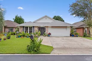 1739 Ivalea Cir, Navarre, FL 32566 - Photo 1