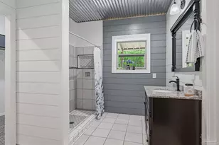 1660 Annie Penton Rd, Jay, FL 32565 - Photo 37