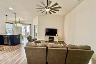 4969 Wabash Pine Ct, Pace, FL 32571 - Photo 3
