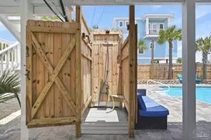 1407 Maldonado Dr, Pensacola Beach, FL 32561 - Photo 27