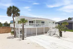 1407 Maldonado Dr, Pensacola Beach, FL 32561 - Photo 37