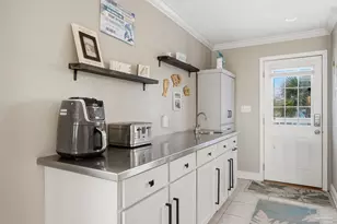 1407 Maldonado Dr, Pensacola Beach, FL 32561 - Photo 11