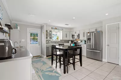 1407 Maldonado Dr, Pensacola Beach, FL 32561 - Photo 7