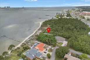 1817 Navarre Sound Cir, Navarre, FL 32566 - Photo 17