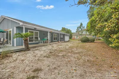1817 Navarre Sound Cir, Navarre, FL 32566 - Photo 9