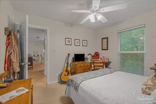 1817 Navarre Sound Cir, Navarre, FL 32566 - Photo 37