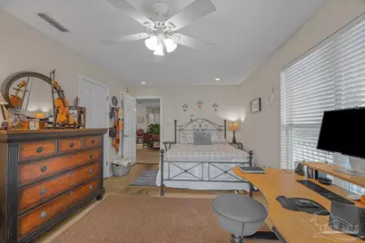 1817 Navarre Sound Cir, Navarre, FL 32566 - Photo 33