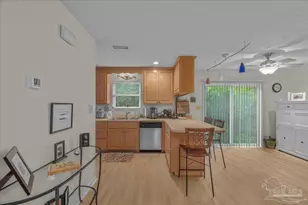 1817 Navarre Sound Cir, Navarre, FL 32566 - Photo 25
