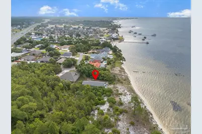 1817 Navarre Sound Cir, Navarre, FL 32566 - Photo 15